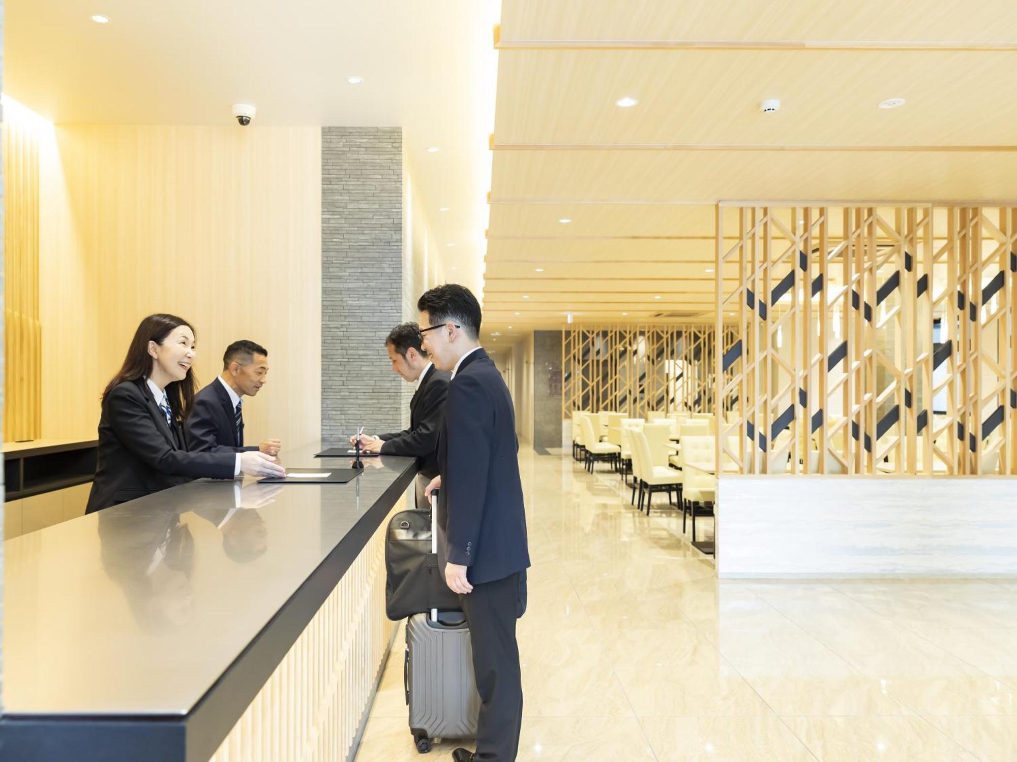 Kyoto Plaza Hotel Kintetsu Jujo Esterno foto